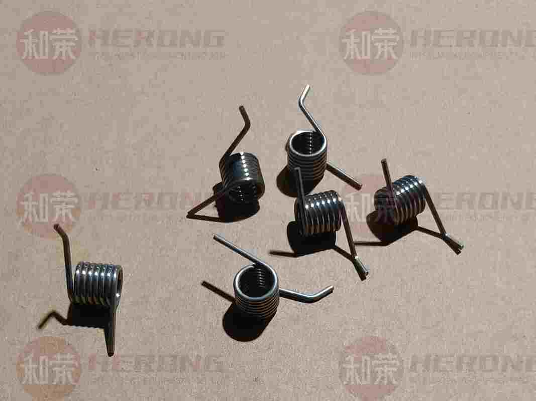 ह्योसुंग सीडीयू क्लैंप कैरिज 1.4+0D10.5*11.2L*7N एटीएम रिप्लेसमेंट पार्ट्स के लिए नया उच्च गुणवत्ता वाला राइट टोरसन स्प्रिंग